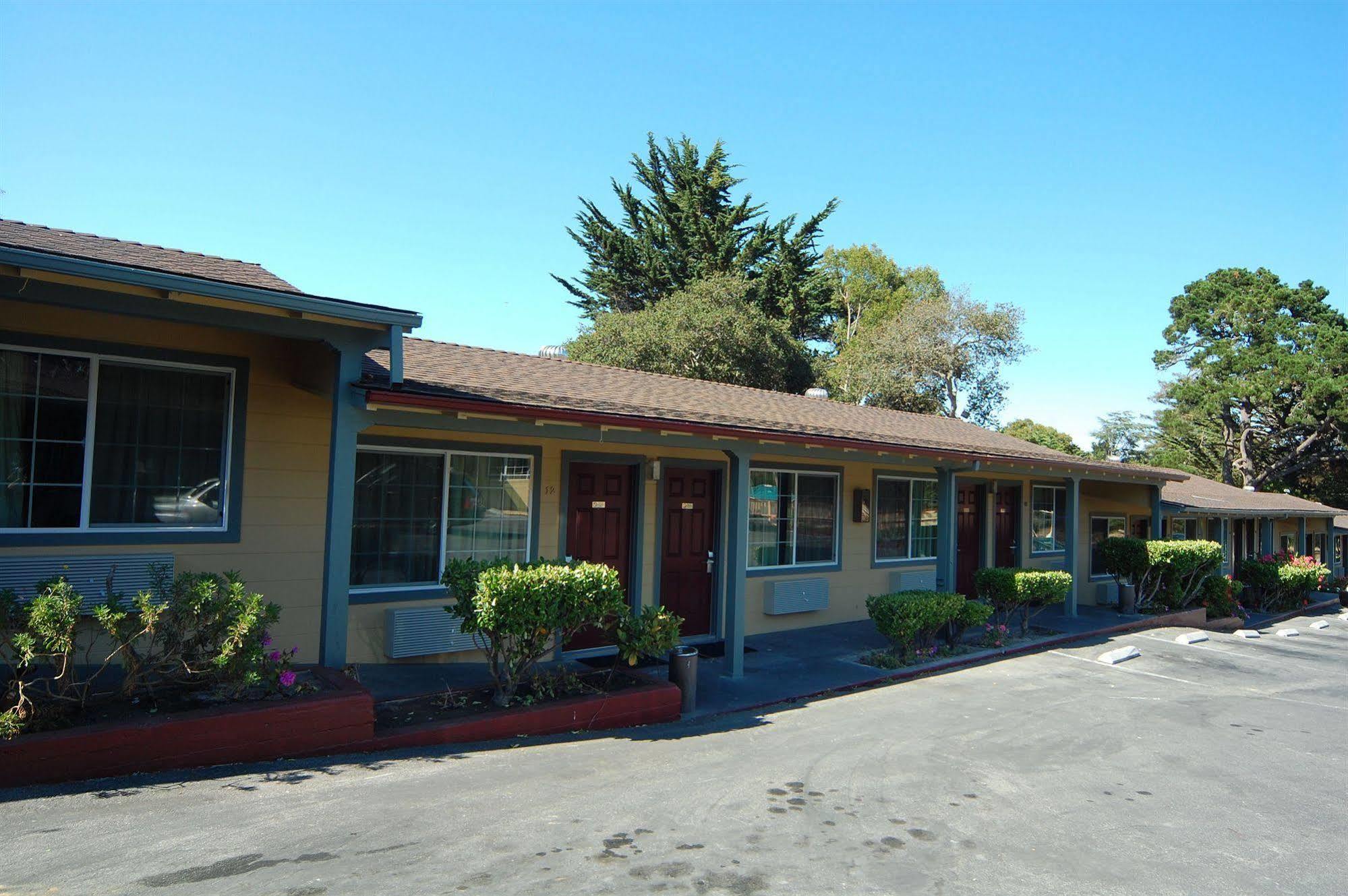 Monterey Surf Inn Exterior photo