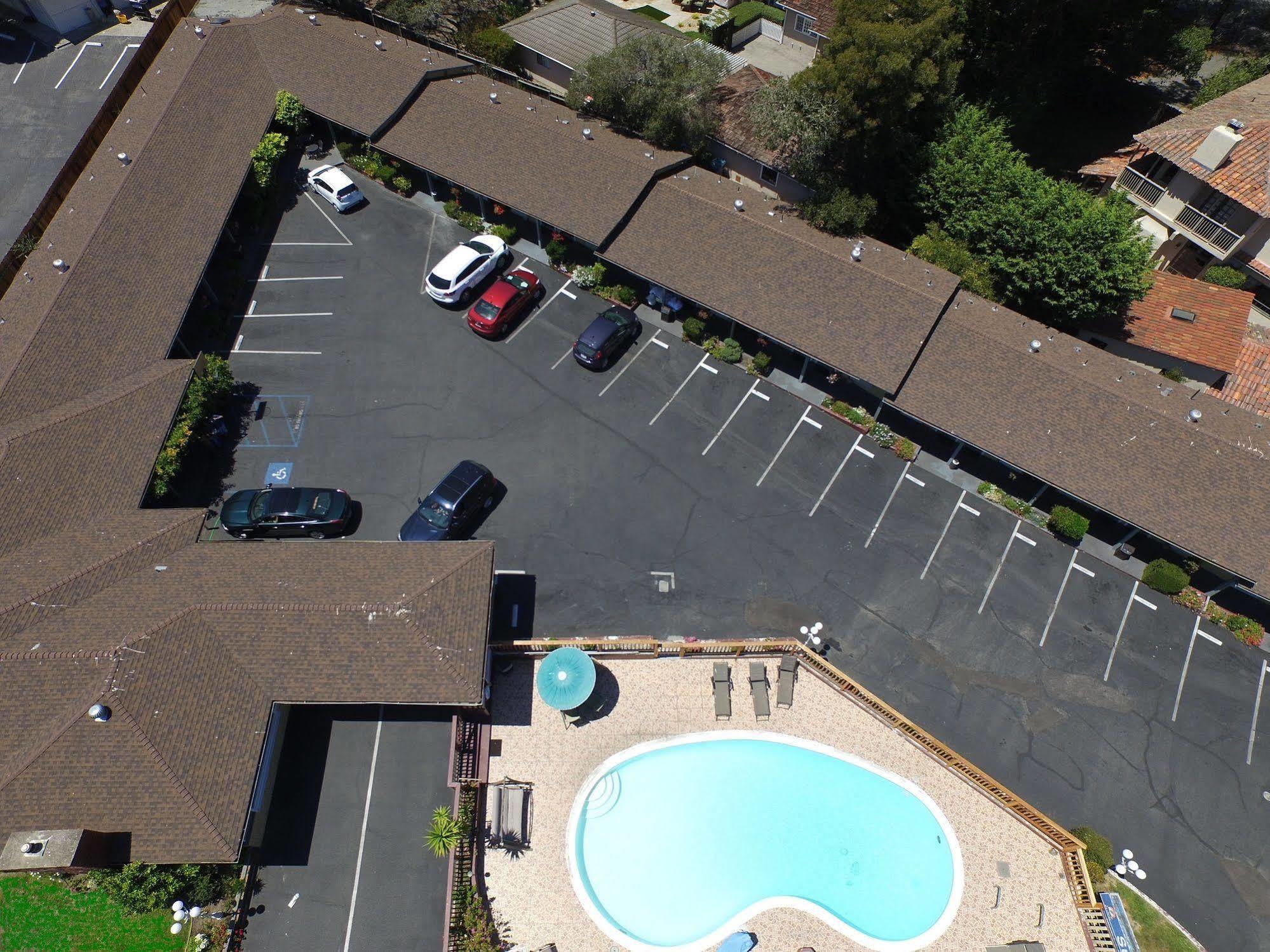 Monterey Surf Inn Exterior photo
